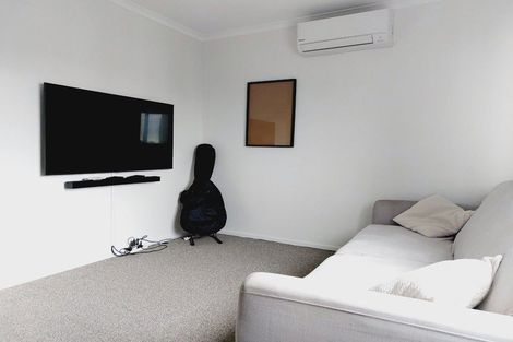 Photo of property in 40 Hobsonville Point Road, Hobsonville, Auckland, 0616