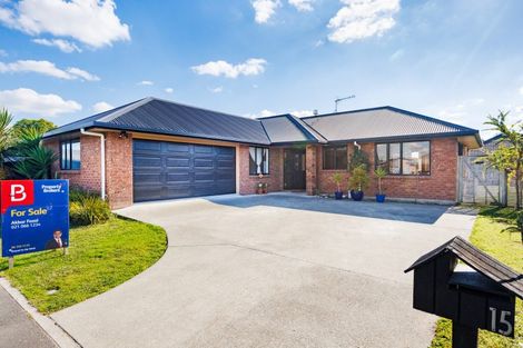 Photo of property in 15 Orlando Way, Kelvin Grove, Palmerston North, 4414