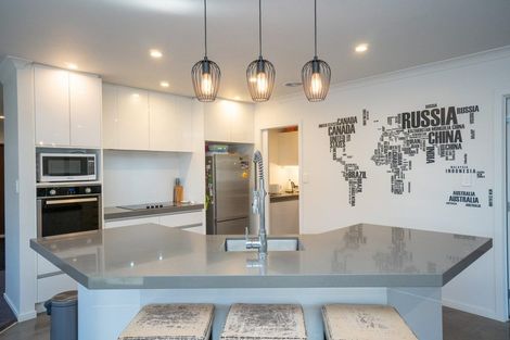 Photo of property in 26a Oak Crescent, Ashhurst, 4810