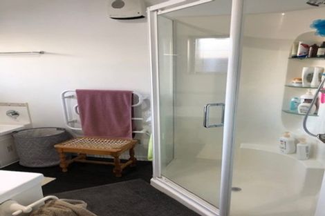 Photo of property in 9 Fytfield Place, Paraparaumu, 5032