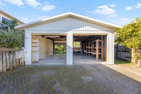 Photo of property in 13 Beachman Grove, Hilltop, Taupo, 3330