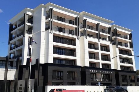 Photo of property in West Fitzroy, 4g/66 Armagh Street, Christchurch Central, Christchurch, 8013