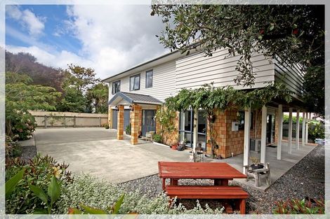Photo of property in 34a Shortt Street, Foxton Beach, Foxton, 4815
