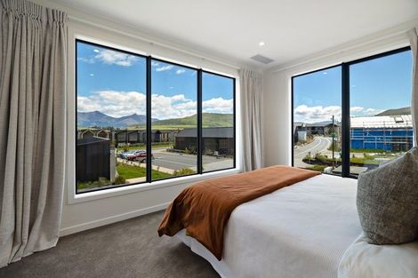 Photo of property in 13 Taurus Lane, Jacks Point, 9371