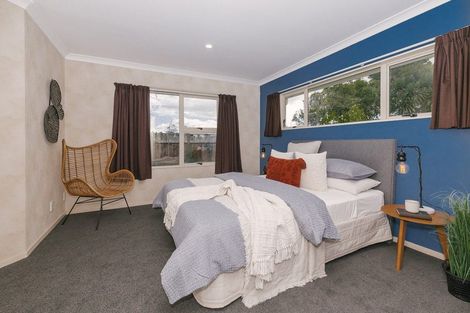 Photo of property in 39 Parnell Heights Drive, Kelvin Grove, Palmerston North, 4414