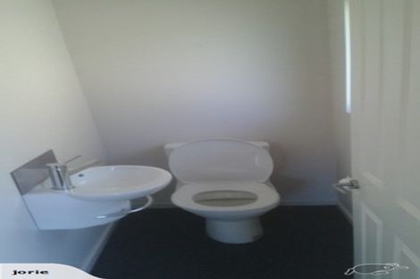 Photo of property in 35 Jackson Street, Island Bay, Wellington, 6023