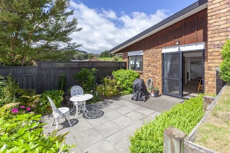 Photo of property in 10 Sams Way, Raumati South, Paraparaumu, 5032