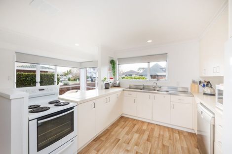 Photo of property in 23 Kentucky Way, Awapuni, Palmerston North, 4412