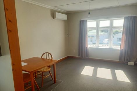 Photo of property in 28-28a Plunket Avenue, Petone, Lower Hutt, 5012