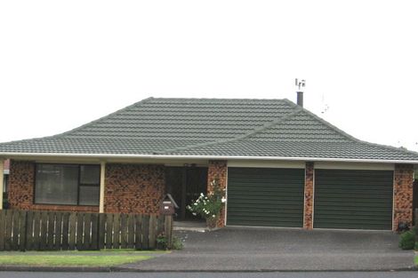 Photo of property in 28 Sturges Road, Henderson, Auckland, 0612