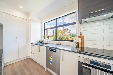 Photo of property in 7 Tarata Lane, Avalon, Lower Hutt, 5011