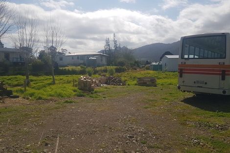 Photo of property in 8 Teachers Road, Broadwood, Kohukohu, 0491