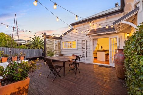 Photo of property in 118a Hibiscus Coast Highway, Red Beach, 0932
