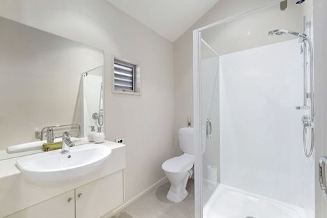 Photo of property in 166 Beacon Point Road, Wanaka, 9305