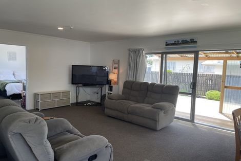 Photo of property in 4 Tawhara Place, Edgecumbe, 3120