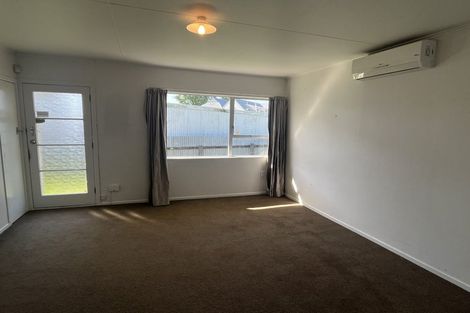 Photo of property in 35 Mcgiffert Street, Palmerston North, 4410