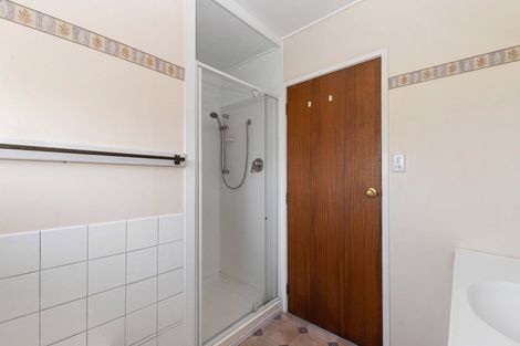 Photo of property in 2 Tawavale Street, Pukehangi, Rotorua, 3015