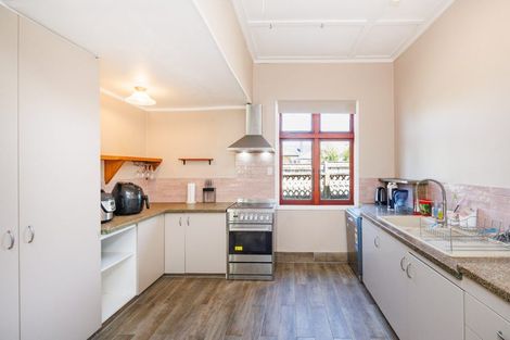 Photo of property in 24 Rainforth Street, Roslyn, Palmerston North, 4414