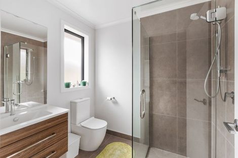 Photo of property in 5 Nottingham Road, Omokoroa, 3114