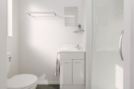 Photo of property in 1 Annandale Avenue, Takaro, Palmerston North, 4410