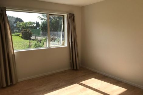 Photo of property in 33 Hutchinsons Road, Bucklands Beach, Auckland, 2014