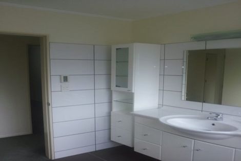 Photo of property in 28 Helvetia Grove, Naenae, Lower Hutt, 5011