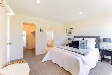 Photo of property in 2/105 Peake Road, Cambridge, 3493