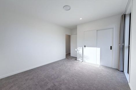 Photo of property in 13a King Richard Place, Browns Bay, Auckland, 0630