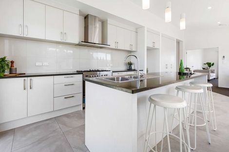 Photo of property in 13 Sujuan Close, Cambridge, 3434