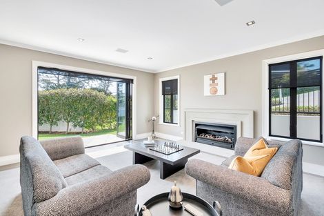 Photo of property in 23 Meteor Place, Schnapper Rock, Auckland, 0632