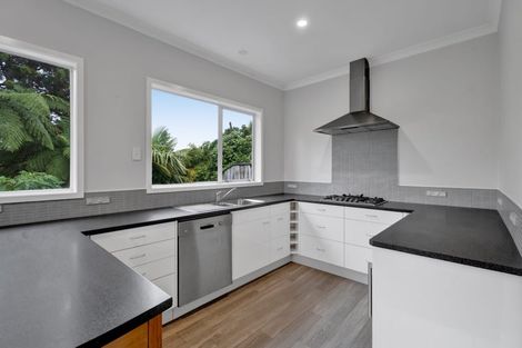 Photo of property in 55 Mill Road, Lower Vogeltown, New Plymouth, 4310