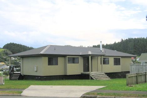 Photo of property in 147 Bambury Place, Onemana, Whangamata, 3691