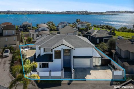 Photo of property in 41 Compass Way, Half Moon Bay, Auckland, 2012