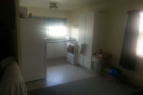 Photo of property in 4/35 Trimdon Street, Randwick Park, Auckland, 2105