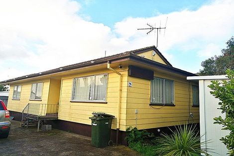 Photo of property in 190 Universal Drive, Henderson, Auckland, 0610