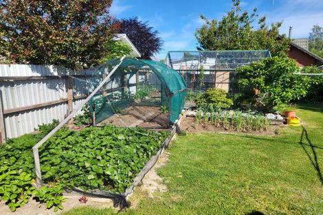 Photo of property in 2 Keene Place, Omarama, 9412