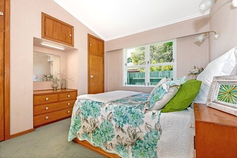 Photo of property in 163 Esplanade, Inner Kaiti, Gisborne, 4010