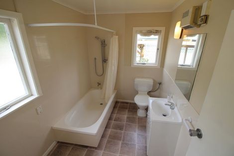 Photo of property in 40 Corlett Street, Utuhina, Rotorua, 3015