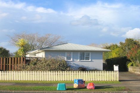 Photo of property in 42 Deanwell Avenue, Deanwell, Hamilton, 3206