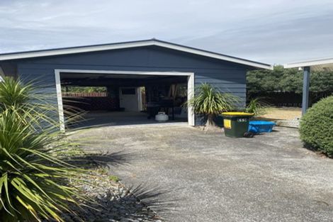 Photo of property in 22 Simcox Street, Otaki Beach, Otaki, 5512