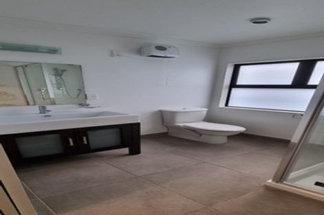 Photo of property in 99 Pemberton Avenue, Bayview, Auckland, 0629