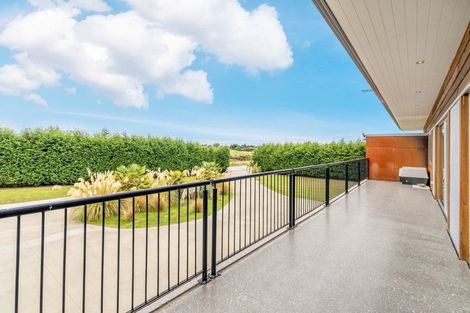 Photo of property in 156 Black Road, Otatara, Invercargill, 9879