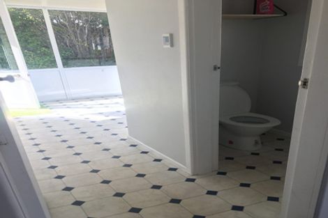 Photo of property in 75 Blake Street, Waitara, 4320