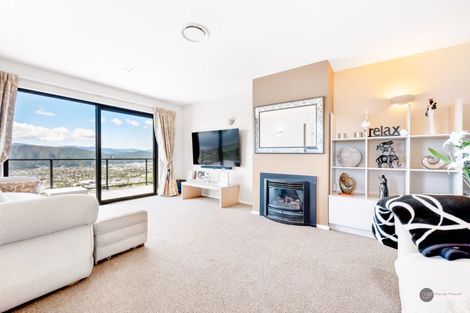 Photo of property in 30 Arahiwi Grove, Tirohanga, Lower Hutt, 5010