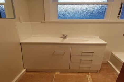 Photo of property in 170 Botanical Road, Takaro, Palmerston North, 4412