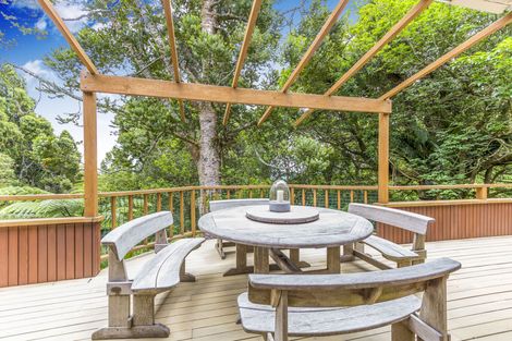 Photo of property in 409 Titirangi Road, Titirangi, Auckland, 0604