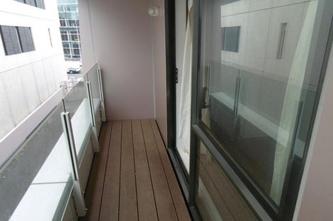 Photo of property in Marina Park Apartments, 44/146 Fanshawe Street, Auckland Central, Auckland, 1010