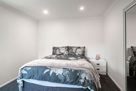 Photo of property in 10 John Morel Place, Parklands, Christchurch, 8083