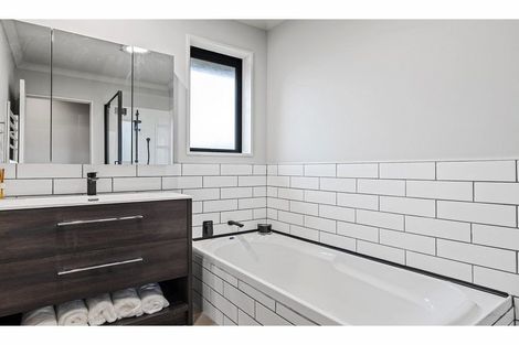 Photo of property in 14b Cameron Crescent, Rolleston, 7614