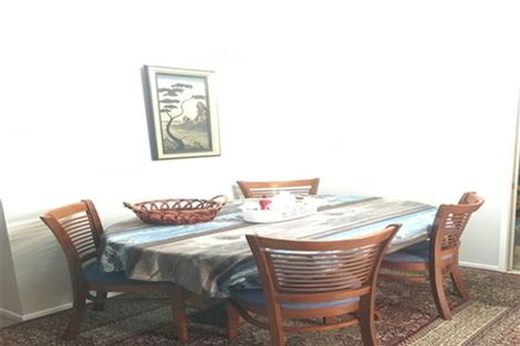 Photo of property in 5 Westvale Avenue, Ranui, Auckland, 0612